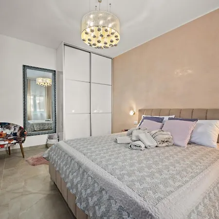 بيت للعطل Family Friendly House With A Swimming Pool - 24669 *